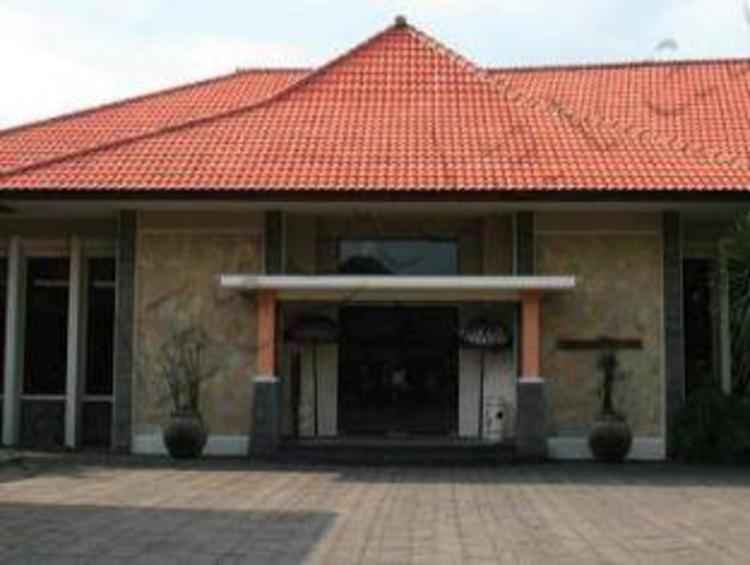 Harga kamar Ijen View Hotel & Resort, Pusat Kota Bondowoso untuk