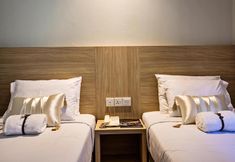 臥室 5 Hotel Zamburger Wira