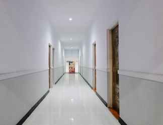 Lobby 2 Hotel Bandung Permai Jember