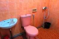 Toilet Kamar Metro Hotel