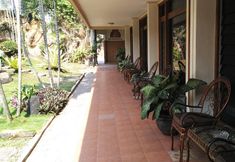Common Space 7 Hotel Safari