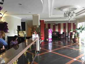Lobby 4 Elizabeth Hotel & Resort