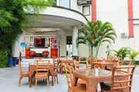 Bar, Kafe, dan Lounge Grand Duta Hotel