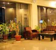 Lobby 3 Palu City Hotel