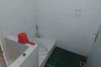 In-room Bathroom Hotel Prambanan Indah