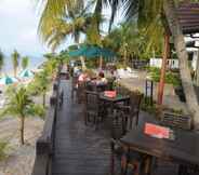 Bar, Cafe and Lounge 5 Flamingo Hotel By The Beach Penang