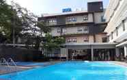 Swimming Pool 2 Grand Cordela Hotel AS Putra Kuningan