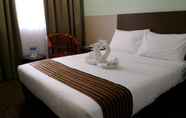 BEDROOM Palace Hotel Kuala Lumpur