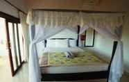 Bedroom 6 Warung Ary Homestay Amed