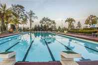 Swimming Pool Megamendung Permai Hotel & Resort