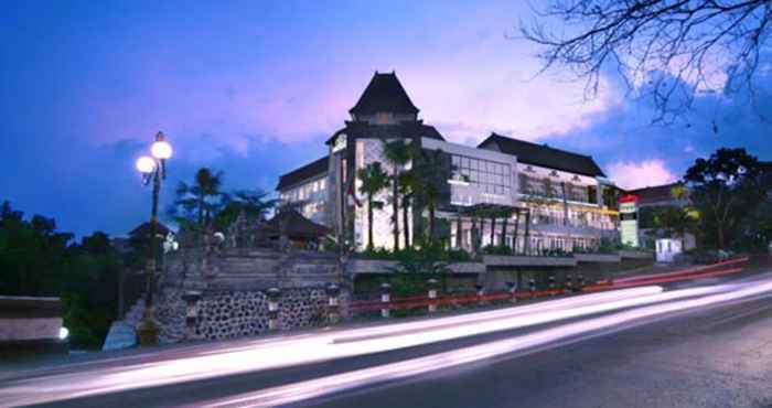 Luar Bangunan Hotel Neo Denpasar by ASTON