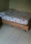 BEDROOM Wisma Top Star