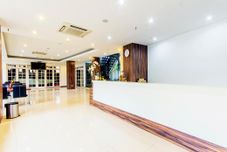 Lobby Veleza Hotel Lengkong Kecil