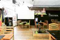 Bar, Cafe and Lounge Kubu Turah Homestay