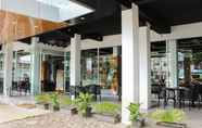 Bar, Kafe, dan Lounge 2 Xtra Hotel Bengkulu