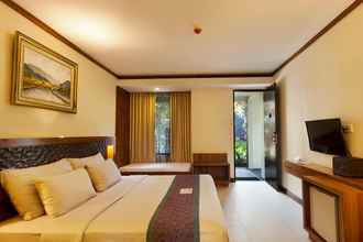 Kamar Tidur 4 ASTON Sunset Beach Resort - Gili Trawangan