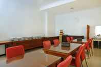 Restaurant OYO Capital O 514 Omah Pari Boutique Hotel