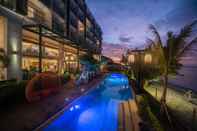 Kolam Renang SOTIS Hotel Kupang