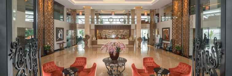 Lobby SOTIS Hotel Kupang