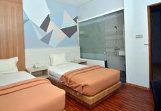 Bedroom 2 Hip Hope Hotel