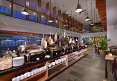 Restaurant 4 Hotel Neo+ Kuta - Legian by ASTON