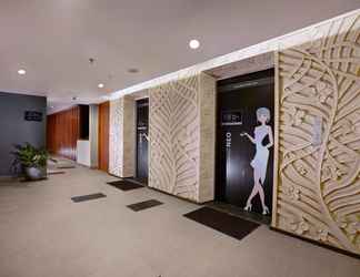 Lobi 2 Hotel Neo+ Kuta - Legian by ASTON