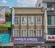 Exterior 3 Swing & Pillows @ Subang SS15