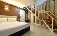 Bedroom 5 Swing & Pillows @ PJ Kota Damansara