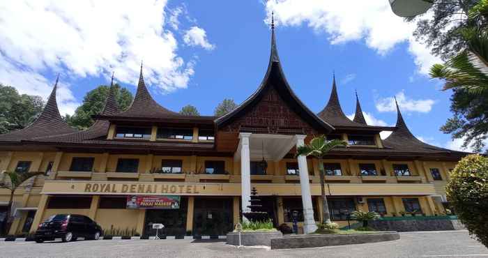 Bangunan Royal Denai Hotel