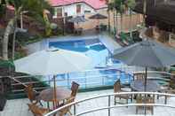 Swimming Pool Royal Denai Hotel