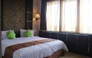 Kamar Tidur 7 Royal Global Hotel