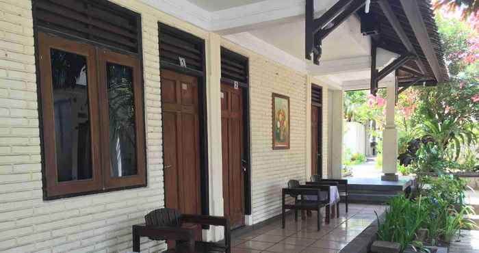 Ruang Umum Warung Indra Homestay 