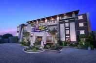 Bangunan Quest San Hotel Denpasar by ASTON