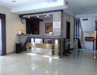 Lobby 2 Royal Denai View Hotel