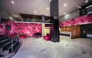 Lobby 2 favehotel Graha Agung Surabaya