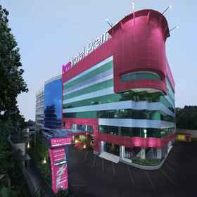 Exterior / Building 1 favehotel Premier Cihampelas, Hotel Dago