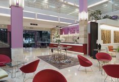 Lobby 3 favehotel Premier Cihampelas