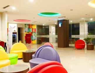 Lobi 2 favehotel Hyper Square