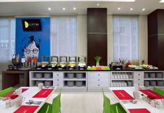 Restaurant 5 favehotel Zainul Arifin (Gajah Mada)