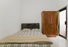 Kamar Tidur 7 Nisah's Home