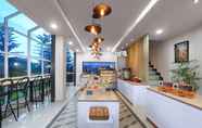 Restoran 6 Harper Purwakarta by ASTON