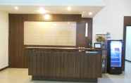 Lobi 5 Hotel Focus