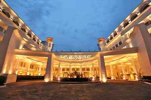Harmoni One Convention Hotel & Service Apartments, Rp 715.261