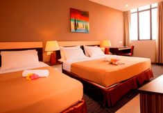 Bedroom 7 LEO Express Hotel