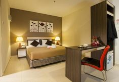 Bedroom 6 LEO Express Hotel