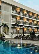 EXTERIOR_BUILDING Quest Hotel Simpang Lima - Semarang by ASTON