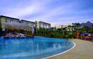 Kolam Renang 3 ASTON Bogor Hotel & Resort