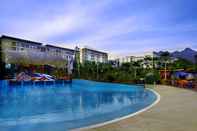 สระว่ายน้ำ ASTON Bogor Hotel & Resort