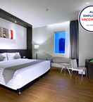 BEDROOM Hotel Neo Dipatiukur by ASTON