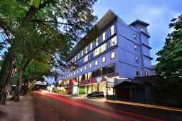 Hotel Neo Dipatiukur by ASTON, ₱ 1,658.13